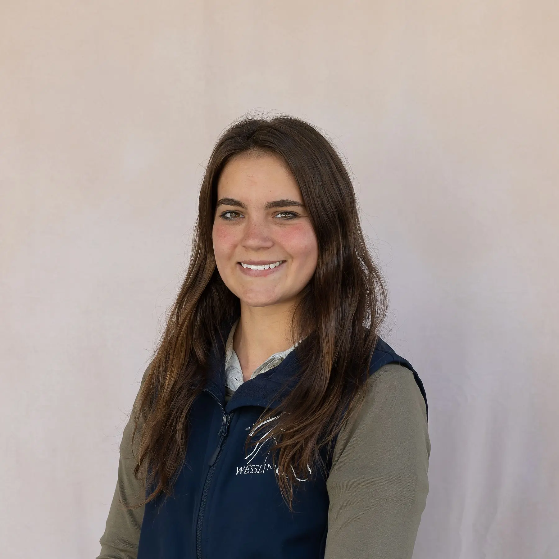 Porträt von Jana Salmen